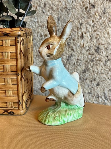 Vintage Peter Rabbit Figurine | Royal Albert England -spring-nursery Decor - Etsy