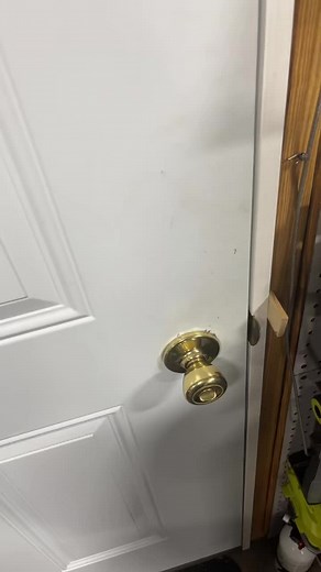 Classic Car Workshop Tour: Discover Unique Designs