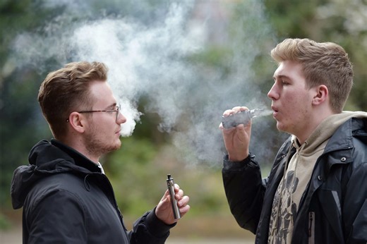 Vapes are ‘compromising children’s human rights’, experts warn