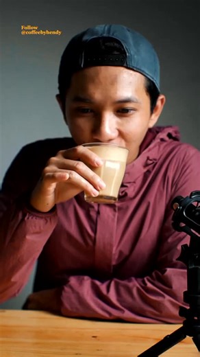 Hendy Leonard on Instagram: "Tutorial lengkap cara frothing pakai french press ada dichannrl YouTube @coffeebyhendy ya, klik link dibio. #cappuccino #idejualan #streetcoffee #jualkopi #kopi Ide jualan kopi, jualan kopi susu panas, ide jualan kopi hot cappucino, cappucino, hot coffee, kopi susu, ide jualan kopi susu"