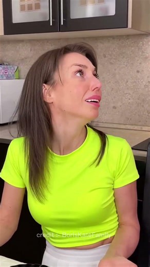 🥪He Helped Her Solve The Sandwich Problem🤣 #shorts #youtubeshorts #viral