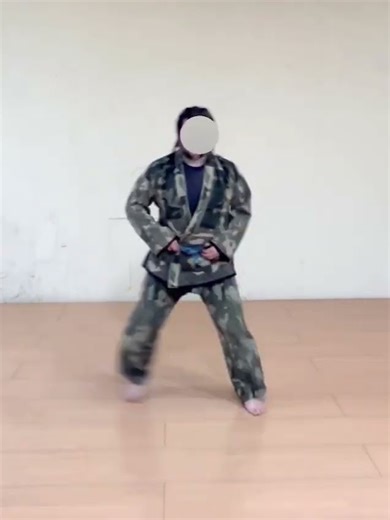 【身体操作 Samurai Body Manipulation】浮身の縮地 Floating Body's Skating