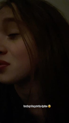 just a lil ‘reflecting light’ cover by Sam Phillips :) #music #singing