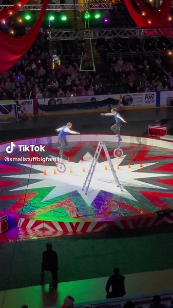 📍Moolah Shrine Circus - St. Charles, Missouri #circus #circuslife #missouri