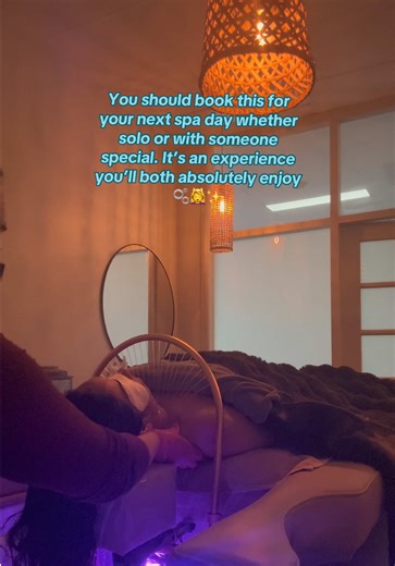 🧖🏽‍♀️✨ “Your mind, body & soul deserve this level of care.” ✨🫧 Book our Signature Headspa Treatments and experience: 💆🏽‍♀️ Deep scalp scrub & hair wash 🤲🏽 Firm-pressure massage – face, head, neck & shoulders 🌊 Cultural cleanse inspired by Tongan, Japanese & European techniques 😴 Deep relaxation (most clients fall asleep!) 🧠 Stress relief & mental reset 🩶 Better sleep • Headache relief • Healthy scalp & hair 🤍 Improved mood & nervous system calm Every client who’s had headspa treatmen