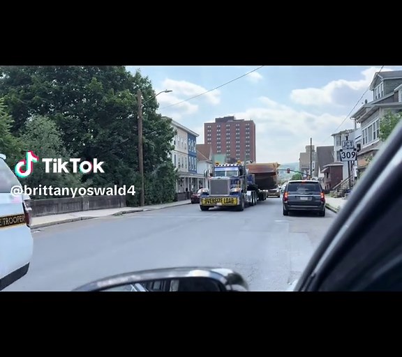 Understanding Heavy Haul and Large Car Logistics