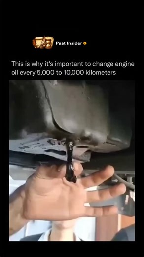 Past Insider on Instagram: "When you pull your dipstick and see thick, black goo instead of golden liquid, you’re looking at a chemical process called polymerization. While it’s commonly called "sludge," it is essentially the engine's oil attempting to turn back into a solid. follow @PastInsider for more ### The Science of the "Sludge" Engine oil lives in a hostile environment where every 10°C (18°F) increase in temperature doubles the rate of oxidation. This chemical chain reaction follows thre