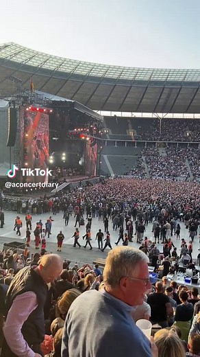 Bruce Springsteen's Hungry Heart Live in Berlin 2025