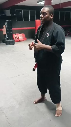 🥋 Technique of the Week: HIP THROW 🥋 This week we’re breaking down one of our most effective takedowns — the hip throw. 🔥 Simple, powerful, and highly practical, this technique teaches you how to off-balance and control an opponent or attacker. At Chameleon Combat Karate/Jujitsu (CKJ), we focus on realistic, street-based self-defense that works under pressure and in real-life situations. 👊🏽 Want to learn it for yourself? 💥 Pop in and take a trial class for just $20 📞 Call 437-0703 to book