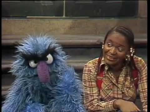 Classic Sesame Street - Herry Monster Wants To Lift The Piano 1978