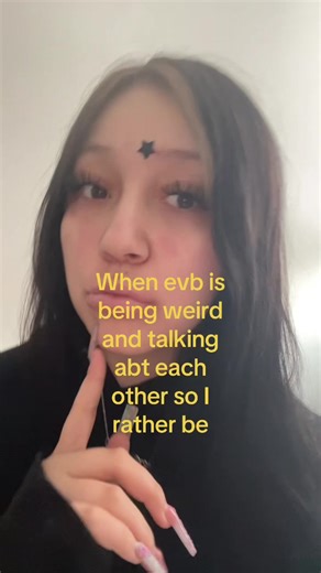 cynthiasecretaccc (@cynthiasecretaccc)’s videos with Loner - Kali Uchis