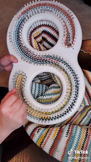 Loom Knitting Items Explained. Part 1 of 3 #SimlishSessions #loomer #CompleteMyLook #yarn #knitter #loomknitting #yarnpunk