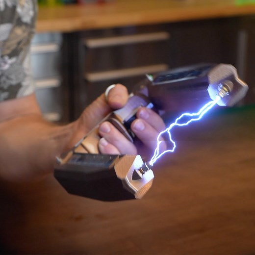 Custom-Built Bear Blaster 5000 Looks to Be Straight from Halo, Designed to Keep Wild Animals Away