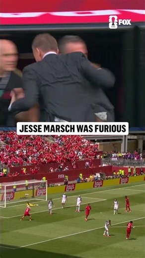 He could not believe this didn't find the back of the net 🇨🇦