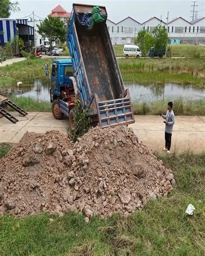 Very Amazing!!! D21P Bulldozer Pushes Earth and 5-T Dump Truck Unloads Earth | Bulldozer Operator