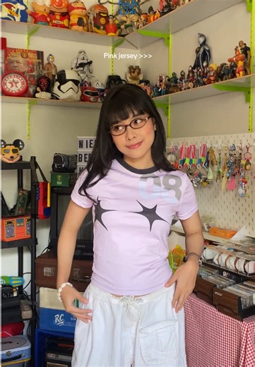 Cute Jersey Outfit Ideas for Year-End Sales