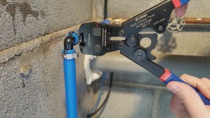 Watch How to Use PEX Cinch Clamps - DIY - iCrimp clamp tool from The Reno Dummy on Amazon Live