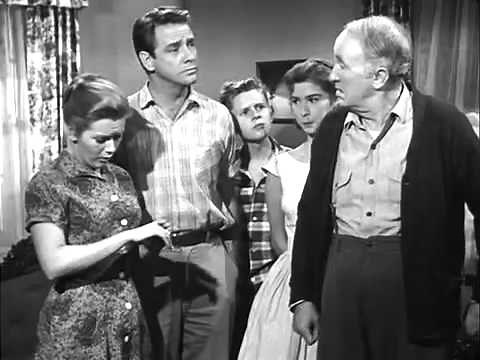 The Real Mccoys - S04E38 The Matador