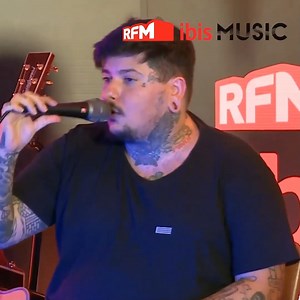 81K views · 181 reactions | Se não tiveste oportunidade de ver o concerto do Agir em direto a partir do ibis Porto Mercado do Bolhão, aqui tens os highlights do que aconteceu no ibis MUSIC, em conjunto com a RFM! #ibisMUSIC #ibisMUSICPortugal #Agir #RFMxibisMUSIC #ibisxAgir #AgirxibisMUSIC | ibis | Facebook