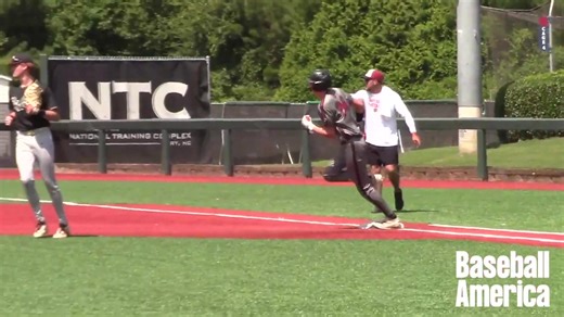 Jacob Seamon just turned 16 in August. But he's one of the best athletes in the 2027 class. It would be a major win if LSU gets him to school 👀 More on LSU's 2027 recruiting class: https://buff.ly/GErvF22 | Baseball America