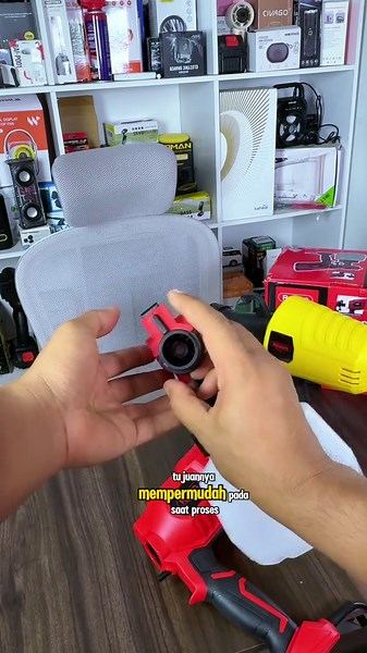 Sprayer Cat Listrik Reaim 1500Ml yang Efektif