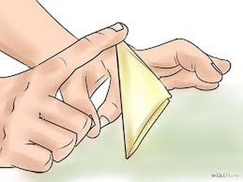 How to make a origami paper flick football for beginners (very easy) ✓