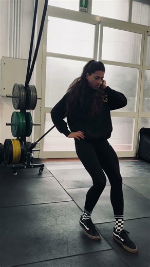 B stance landmine hack squat