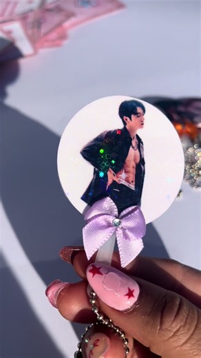 Mini Picket Keychains: BTS Love and Collectibles