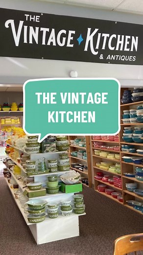 Exploring Vintage Pyrex in the Kitchen