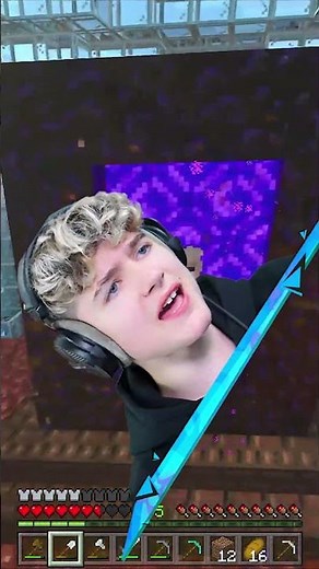 Lumexx TRAPPED in GLASS ISLAND in Minecraft!
