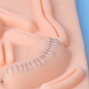 Practicing different types of surgical sutures | MetDaan DIY