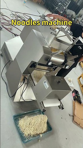 noodles machine 仿日式面条机超粗压辊面条口感好 #food #日本拉面机#拉面机 #面条机 #noodles #noodlesmachine