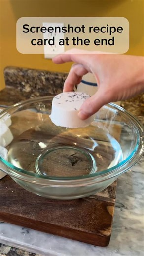 Farm & Table on Instagram: "Gift idea #5 is here, and this one’s always a crowd favorite. These homemade shower steamers are so easy to make and were one of my most-loved gifts last year. This recipe also doubles as a bath bomb 😍 #diygifts #homemadegifts #giftideas #showersteamers #diyproject #easygifts #handmadeholiday #giftsforher #frugalgifts"