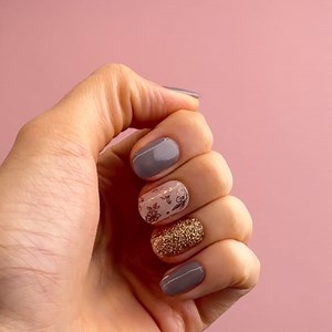 Dashing Diva Gloss Nail Strips Bundle - The Best Sellers Collection - Lavender Dreams & After Glow - UV Free, Chip Resistant, Long Lasting Gel Stickers - Contains 2 Sets