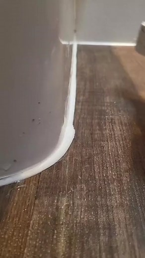 Effective DIY Bathroom Caulking Tips