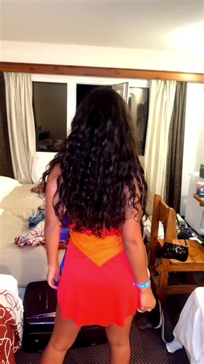 Beyoncé's Stunning Orange Dress at Bariloche