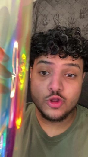 Vinyl Wrap for Car Windows: Holographic Effect or Trouble?