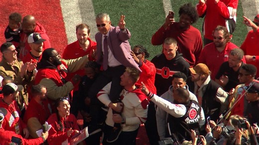 Urban Meyer, 2014 Ohio State national championship team honored during game