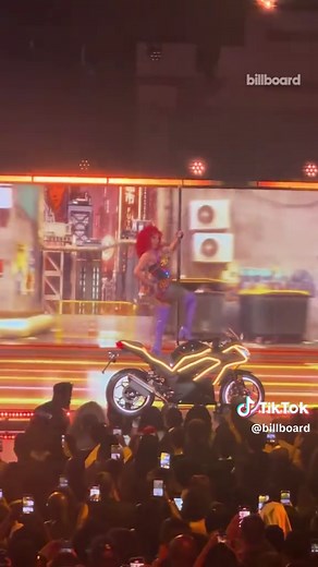 Cardi B lit up the stage with a 'Am I the Drama?' medley at the 2026 BET Awards. 🔥⁠ ⁠ She performed fan favorites “Errtime,” “Hello,” “Check Please” and “Pretty & Petty.”⁠ @Cardi B #amithedrama #cardib #betawards2026 #betawards