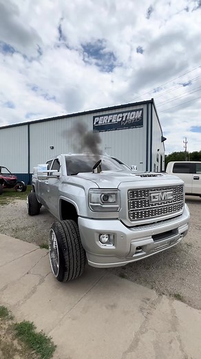 Custom Lifted Duramax Truck Showcase