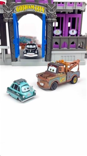 Disney Pixar Cars. Mater, Holley & Professor Z | Lightning McQueen