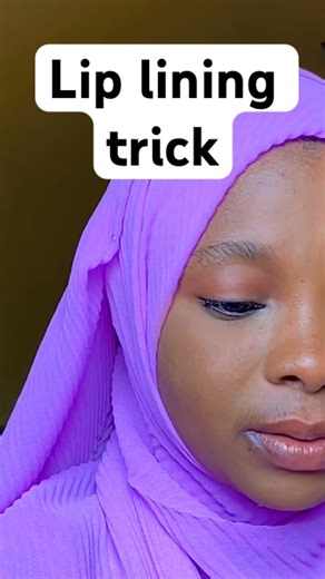 Simple lip line tutorial #naturalmakeup #makeup #makeuptutorial