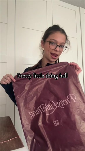Pretty Little Thing Try-On Haul Review