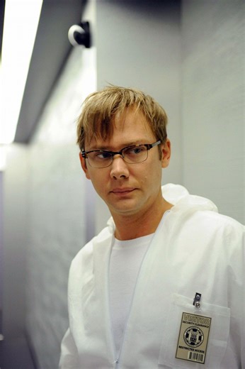 Psych - Enquêteur malgré lui - Mr. Yin présente… (S04E16) (2010) | ČSFD.cz