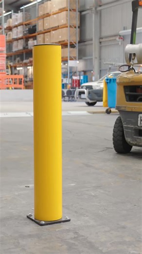 Forklift vs FlexGuard™ Bollard #BarrierGroup #Forklift #Safety #CrashTest #Bollard #Test #Warehouse #Reels | Barrier Group