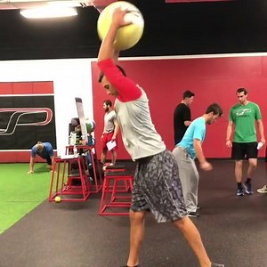 11K views · 149 reactions | Split-stance double clutch overhead #medicine ball stomps are an awesome drill to work on forming up the front leg to accept force during pitching. This is yet another example of how med ball work can be an outstanding way to prepare for the stress of throwing without actually throwing. Thanks to @srshrek31 for the demo. #cspfamily #sportsmedicine #sportsperformance #medball #performbetter @perform_better #mlb | Eric Cressey | Facebook