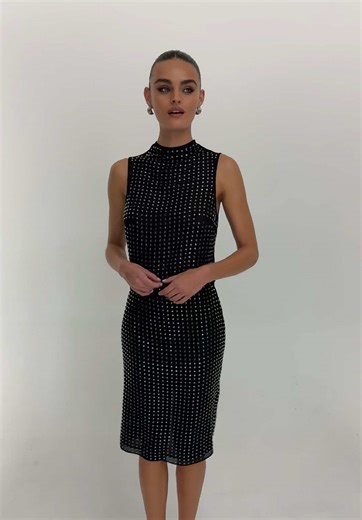 Creative Director @Deanna Depetro takes us through our Stardust capsule, as part of our Spring Fashion Collection. #mossman #spring #springfashion #goingoutoutfit