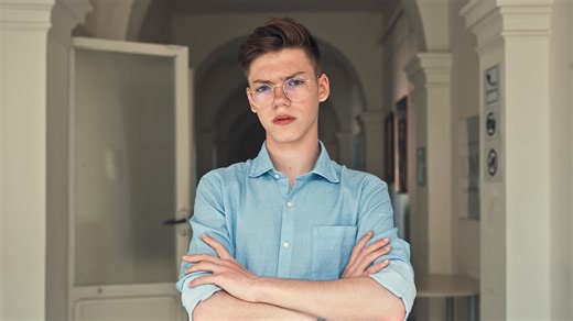 Verloren im Macho-Internet | Diese Worte verraten ob Ihr Sohn in Gefahr ist?