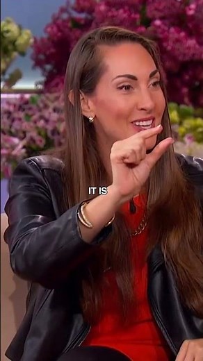 Your Hands Reveal More Than Your Words Ever Will I ‪@JenniferHudsonShow‬