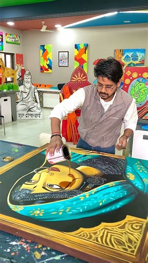 Varnishing on canvas 🎨 #miniaturepainter #indianart #varnish #shorts